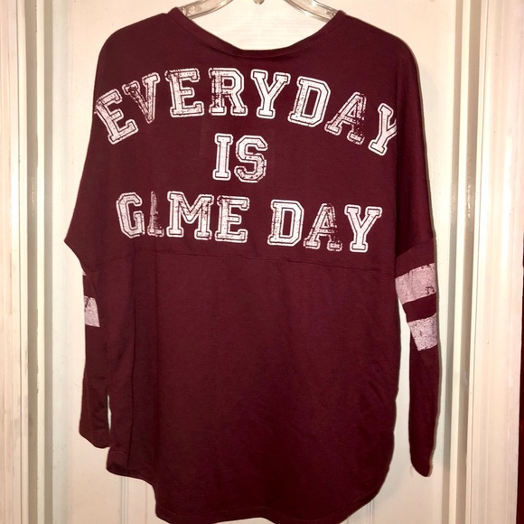 About A Girl Tops - 🆕 Sports Tee